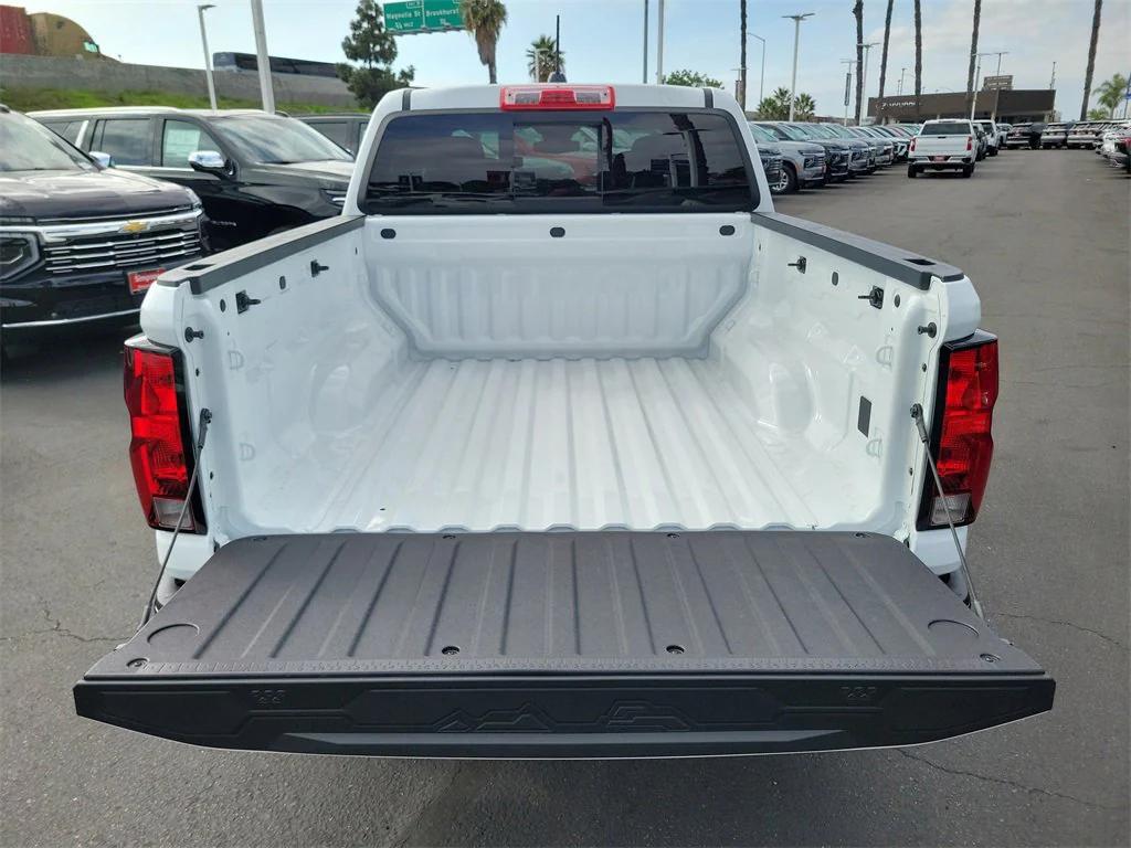 new 2026 Chevrolet Colorado car, priced at $33,745