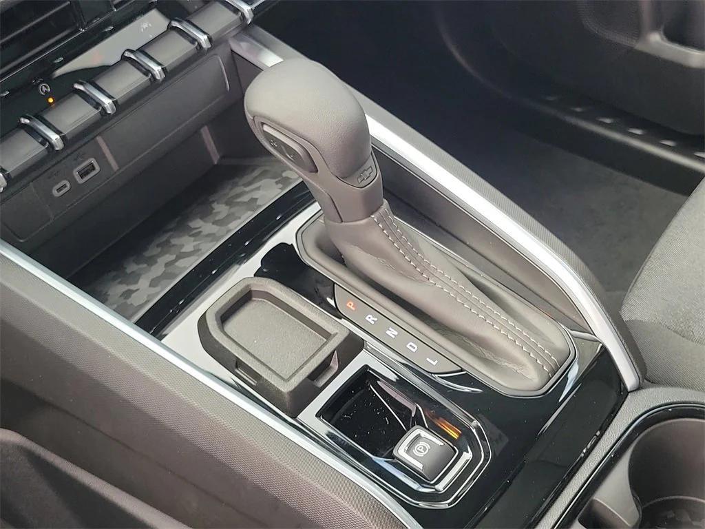 new 2026 Chevrolet Colorado car, priced at $33,745