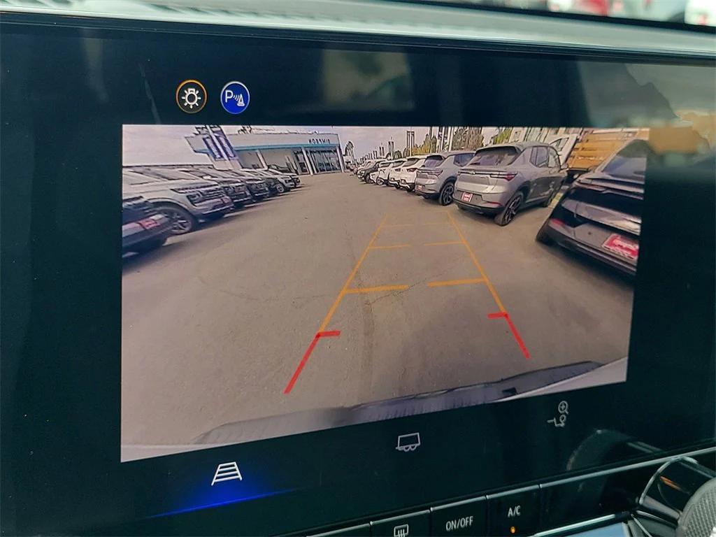 new 2026 Chevrolet Colorado car, priced at $33,745