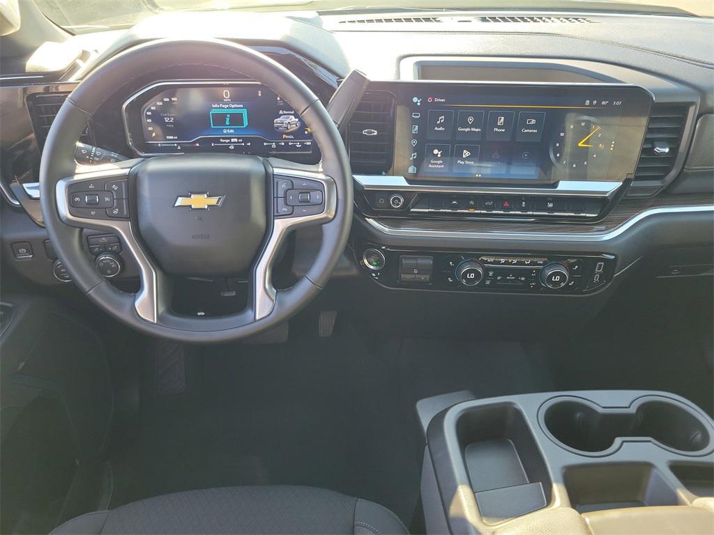used 2025 Chevrolet Silverado 1500 car, priced at $43,995