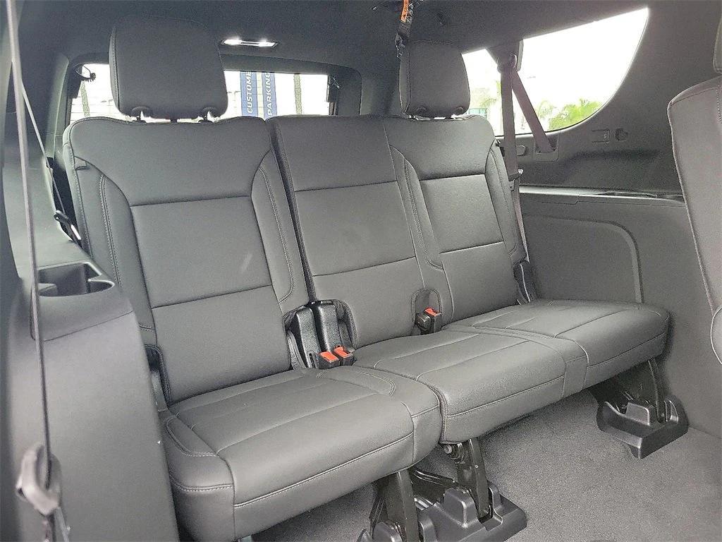 new 2026 Chevrolet Suburban car, priced at $71,705