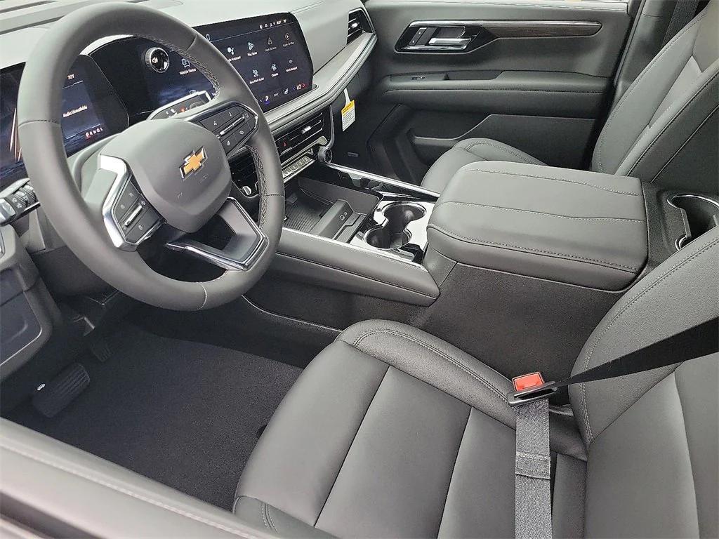 new 2026 Chevrolet Suburban car, priced at $71,705
