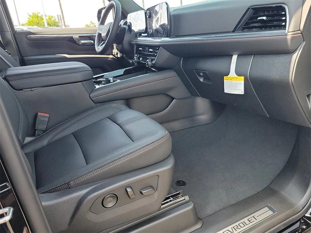 new 2026 Chevrolet Suburban car, priced at $76,625