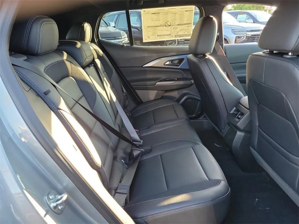 new 2026 Chevrolet Equinox EV car, priced at $41,920