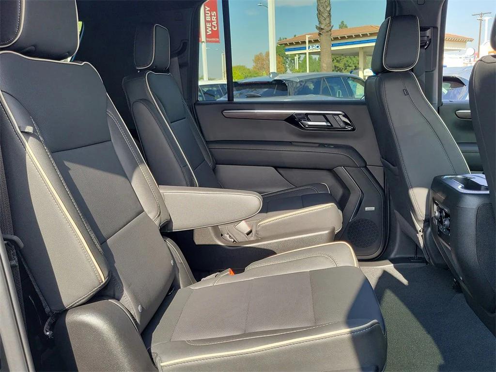 new 2026 Chevrolet Suburban car, priced at $83,930