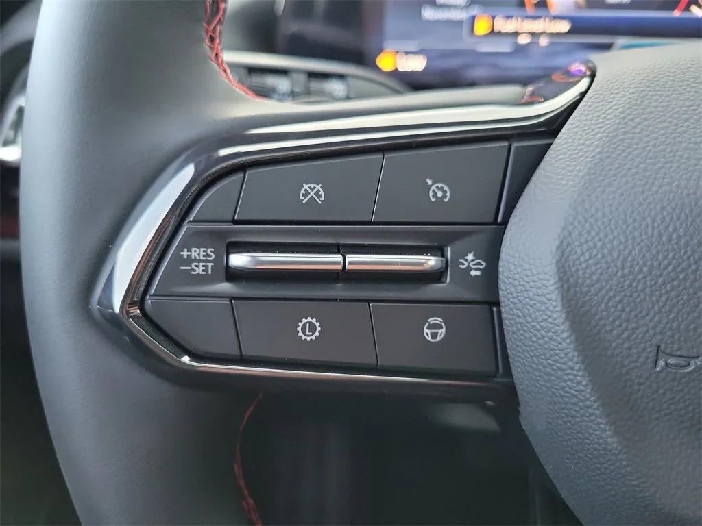 new 2026 Chevrolet Traverse car, priced at $59,290