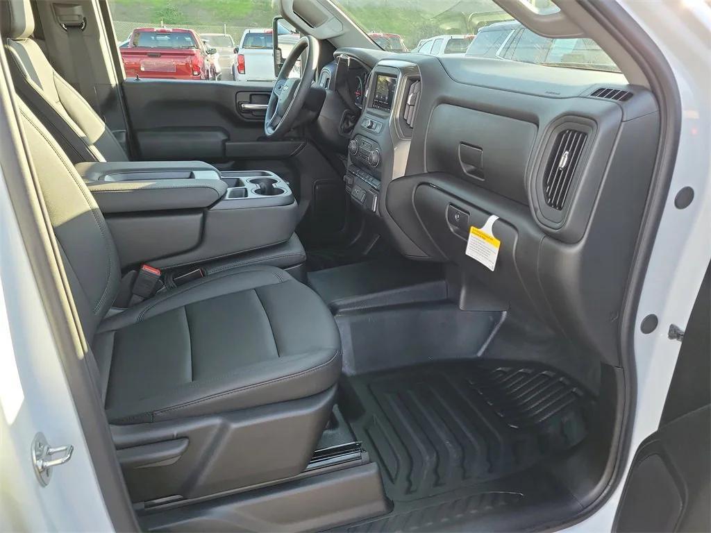 new 2026 Chevrolet Silverado 2500 car, priced at $69,998