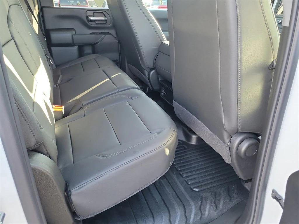 new 2026 Chevrolet Silverado 2500 car, priced at $69,998