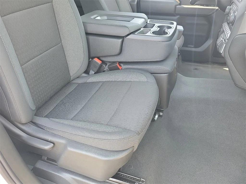 new 2026 Chevrolet Silverado 1500 car, priced at $42,615