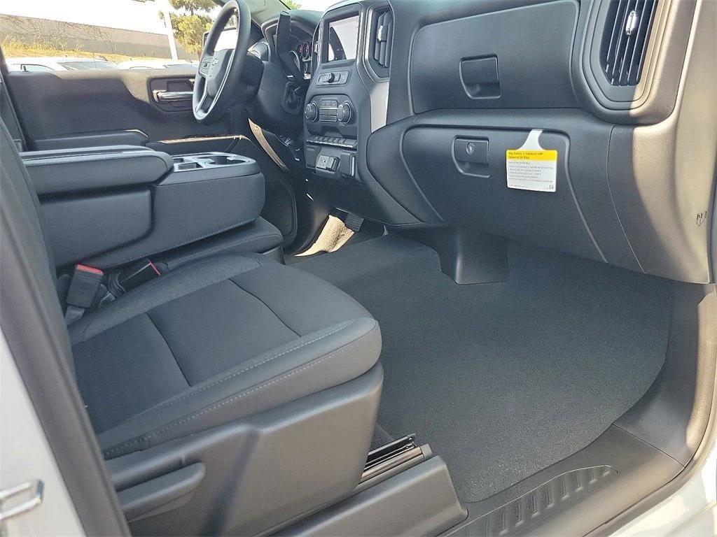 new 2026 Chevrolet Silverado 1500 car, priced at $42,615