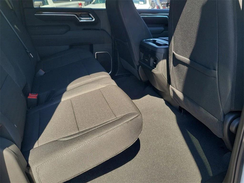 new 2026 Chevrolet Silverado 2500 car, priced at $72,390