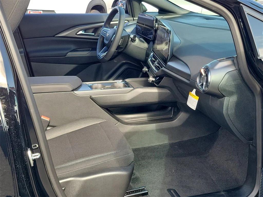 new 2026 Chevrolet Equinox EV car, priced at $35,869