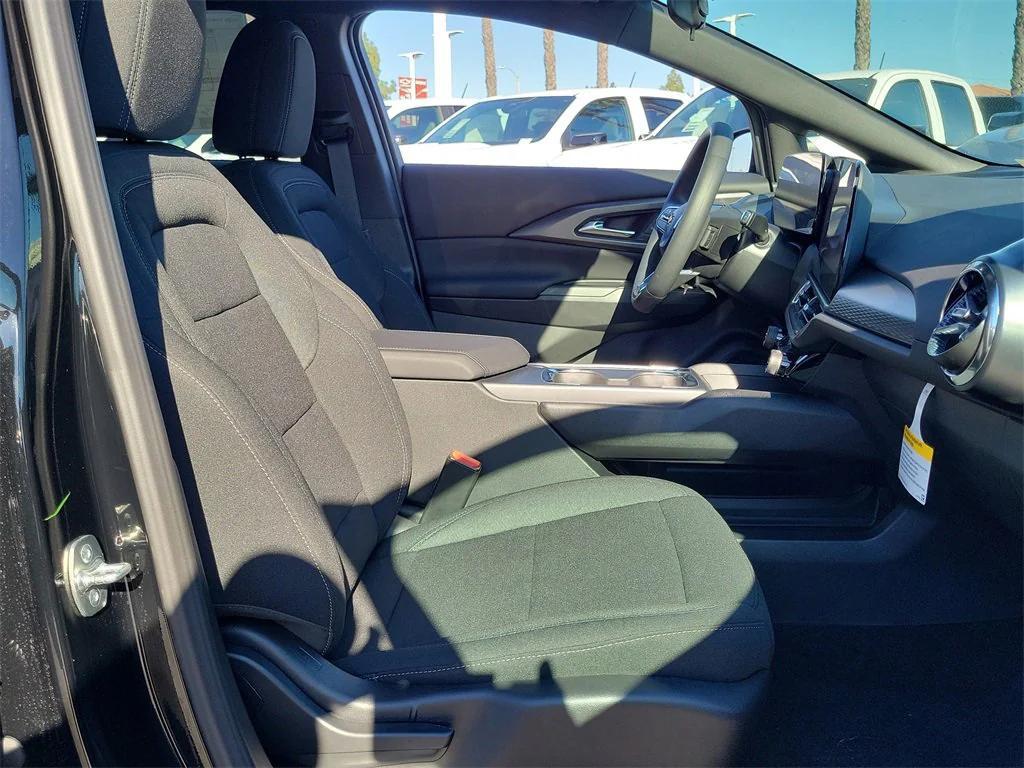 new 2026 Chevrolet Equinox EV car, priced at $35,270