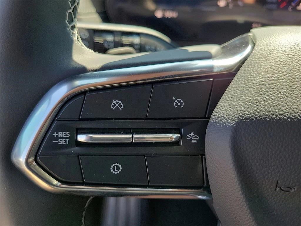 new 2026 Chevrolet Traverse car, priced at $42,820