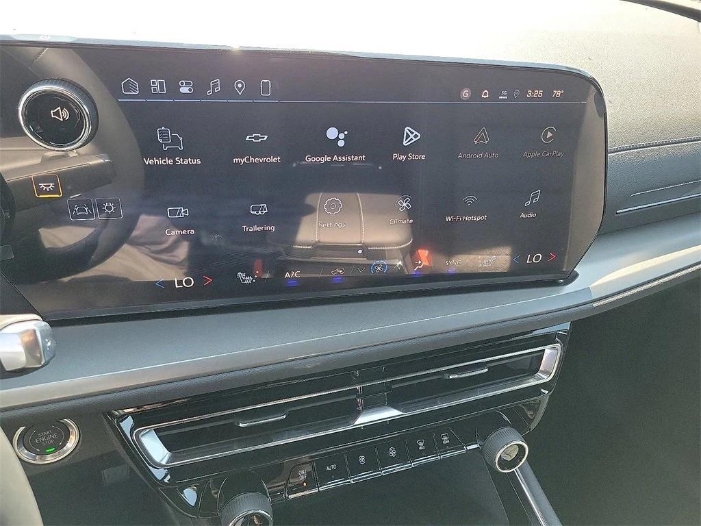new 2026 Chevrolet Traverse car, priced at $42,820