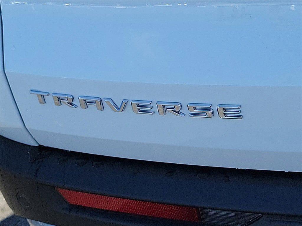 new 2026 Chevrolet Traverse car, priced at $42,820