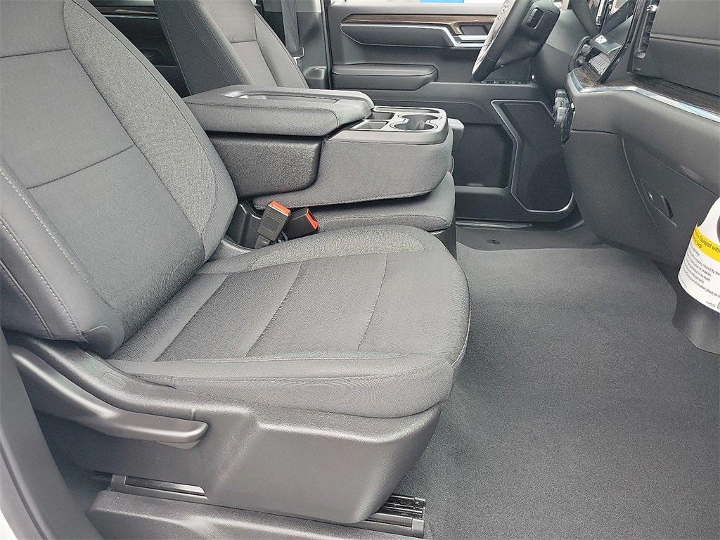 used 2025 Chevrolet Silverado 1500 car, priced at $42,995