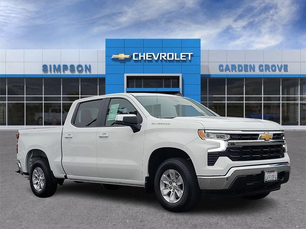 used 2025 Chevrolet Silverado 1500 car, priced at $42,995