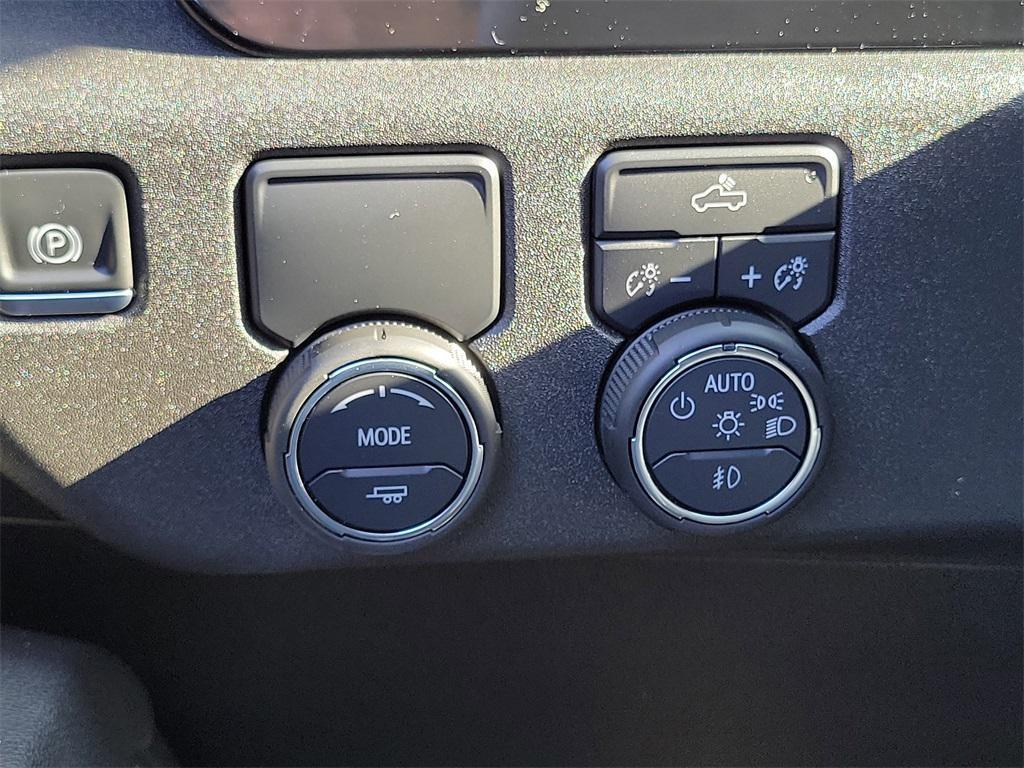 used 2025 Chevrolet Silverado 1500 car, priced at $46,637