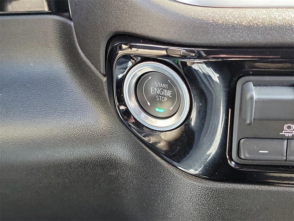 used 2025 Chevrolet Silverado 1500 car, priced at $46,637