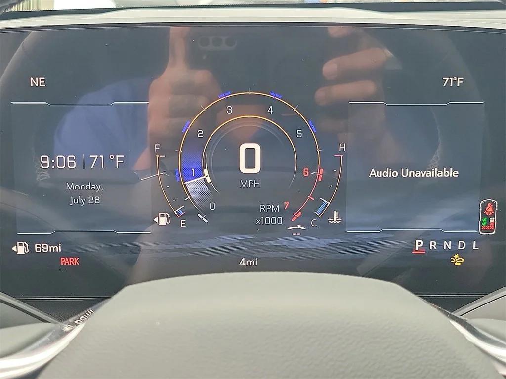 new 2026 Chevrolet Traverse car, priced at $42,820