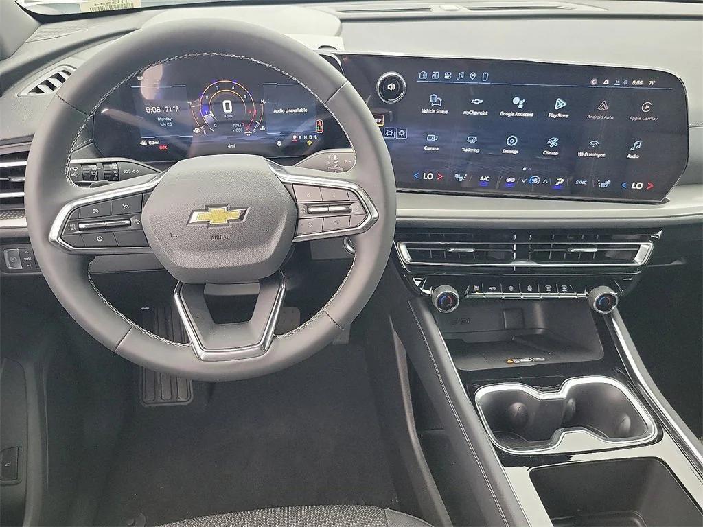 new 2026 Chevrolet Traverse car, priced at $42,820