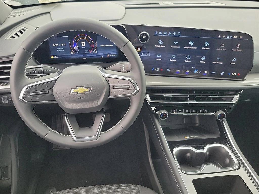 new 2026 Chevrolet Traverse car, priced at $42,820