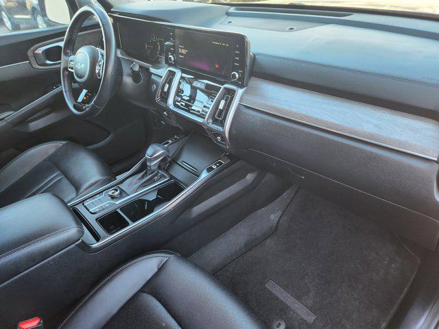 used 2023 Kia Sorento car, priced at $31,187