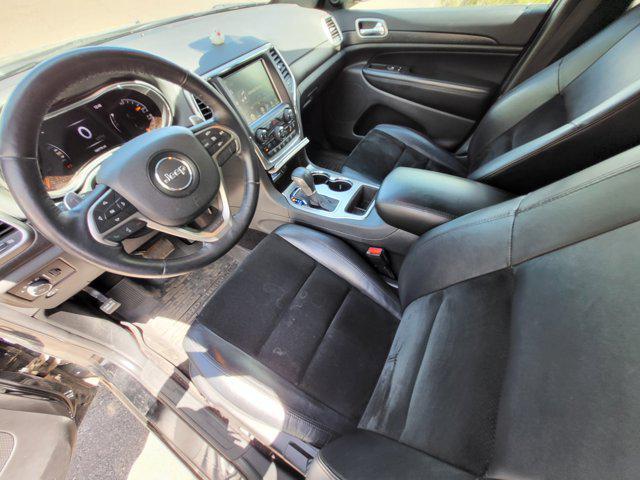 used 2017 Jeep Grand Cherokee car, priced at $15,787