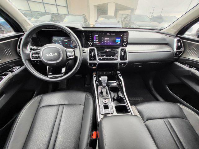 used 2023 Kia Sorento car, priced at $32,787