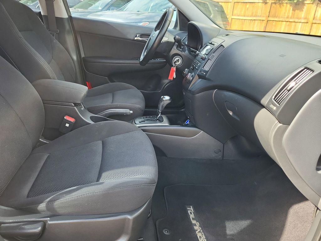 used 2009 Hyundai Elantra Touring car, priced at $6,176