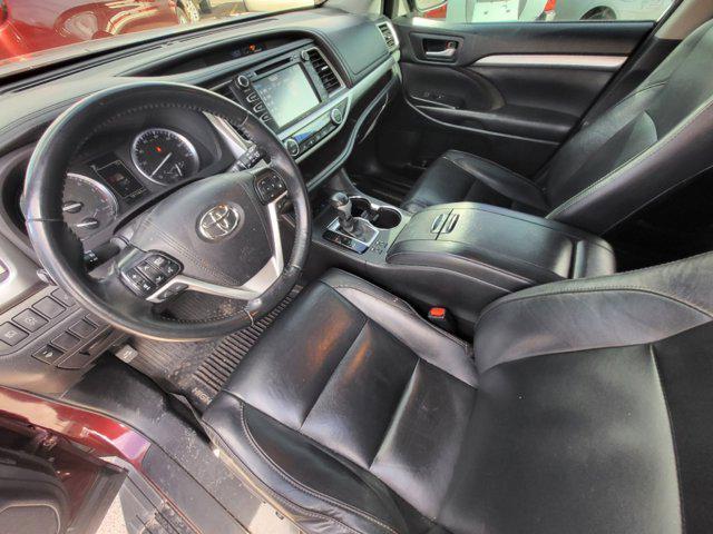 used 2018 Toyota Highlander car, priced at $15,576