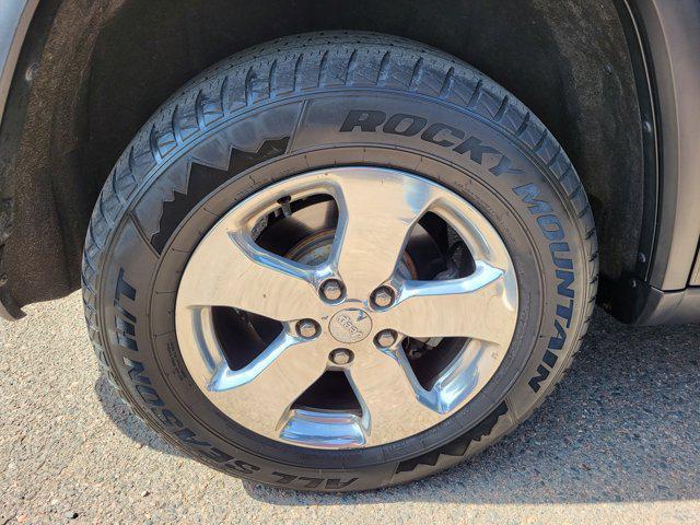 used 2012 Jeep Grand Cherokee car, priced at $8,776