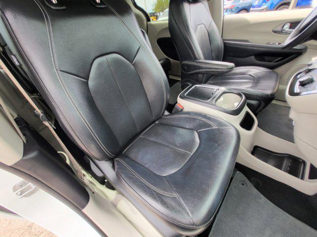 used 2022 Chrysler Pacifica car, priced at $24,787