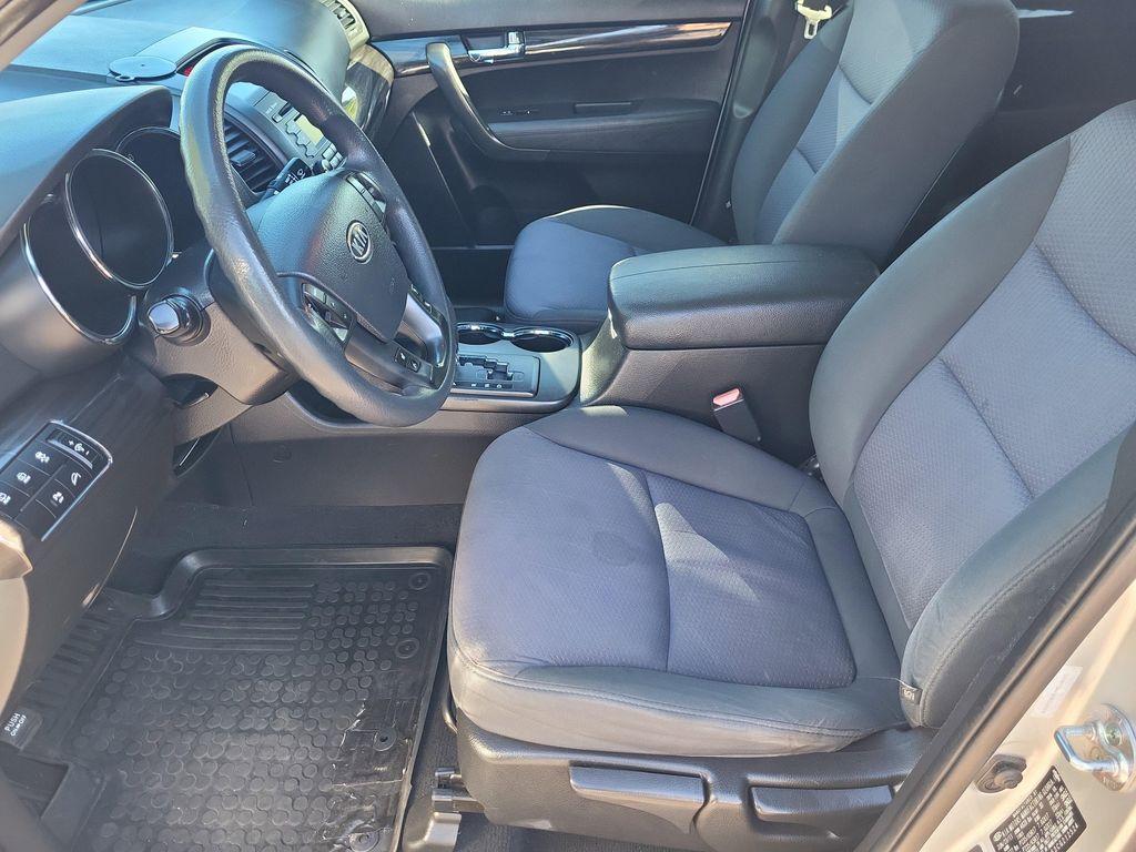 used 2012 Kia Sorento car, priced at $5,787