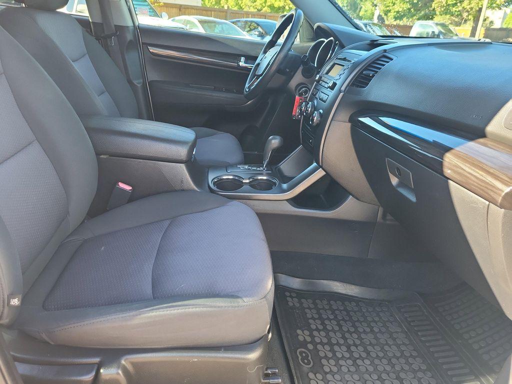 used 2012 Kia Sorento car, priced at $5,787