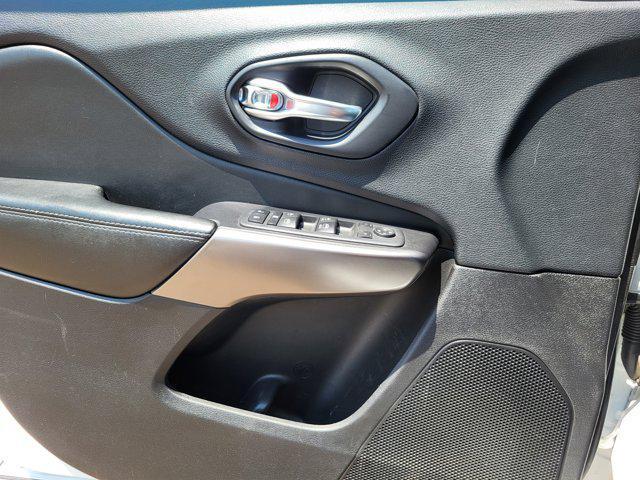 used 2020 Jeep Cherokee car, priced at $12,576