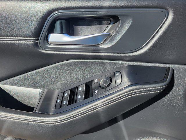 used 2023 Nissan Rogue car, priced at $20,787