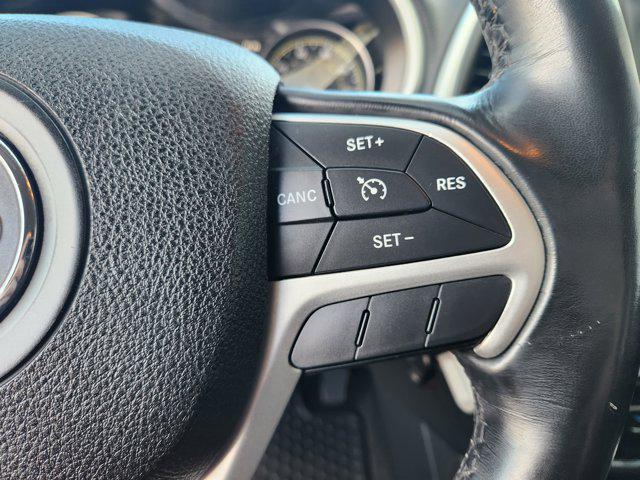 used 2015 Jeep Cherokee car, priced at $12,776