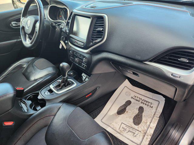 used 2015 Jeep Cherokee car, priced at $12,776