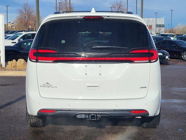 used 2022 Chrysler Pacifica car, priced at $37,787