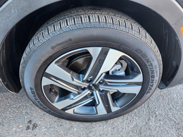 used 2024 Kia Sorento Plug-In Hybrid car, priced at $38,571