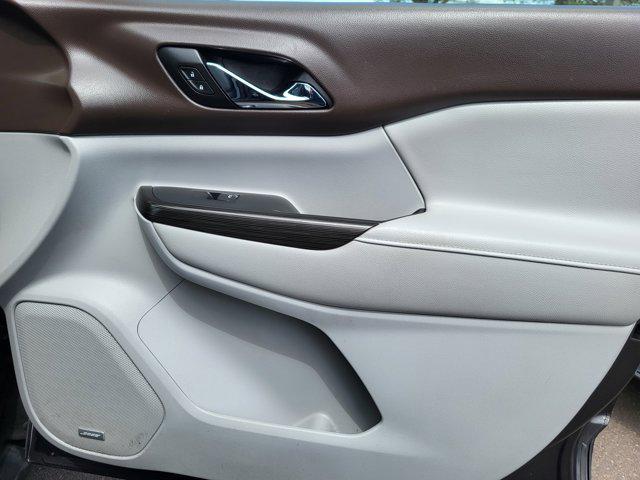 used 2017 GMC Acadia car, priced at $14,176
