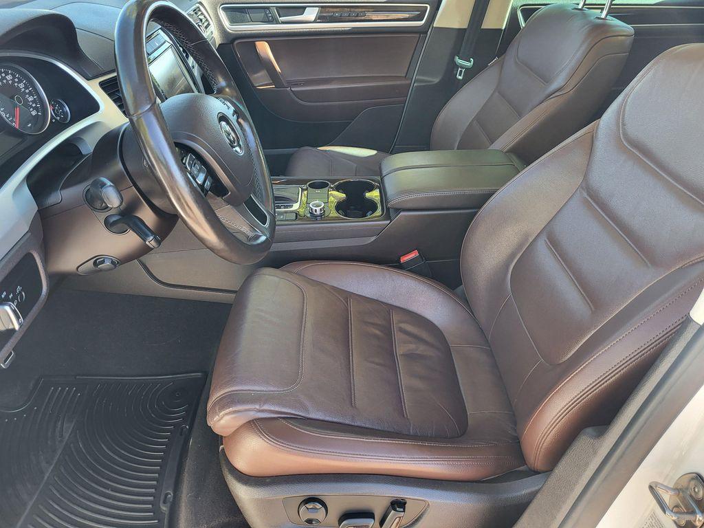 used 2014 Volkswagen Touareg Hybrid car, priced at $11,576