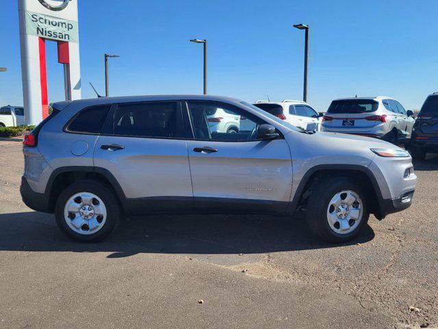 used 2016 Jeep Cherokee car, priced at $11,576