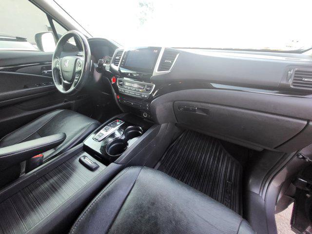 used 2016 Honda Pilot car, priced at $19,787
