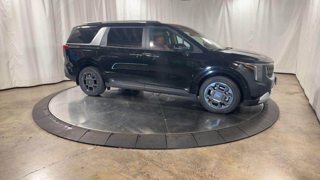 new 2026 Kia Carnival Hybrid car, priced at $44,852