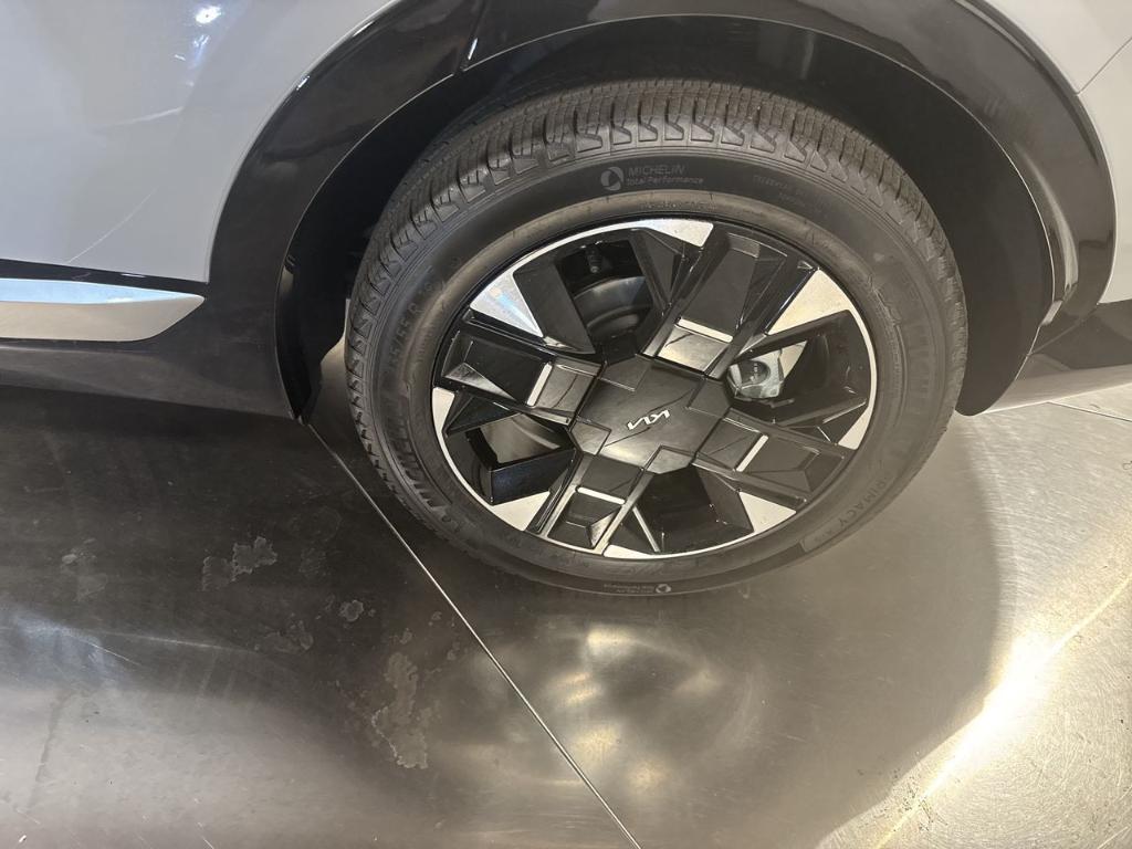 new 2026 Kia Sportage car, priced at $37,986