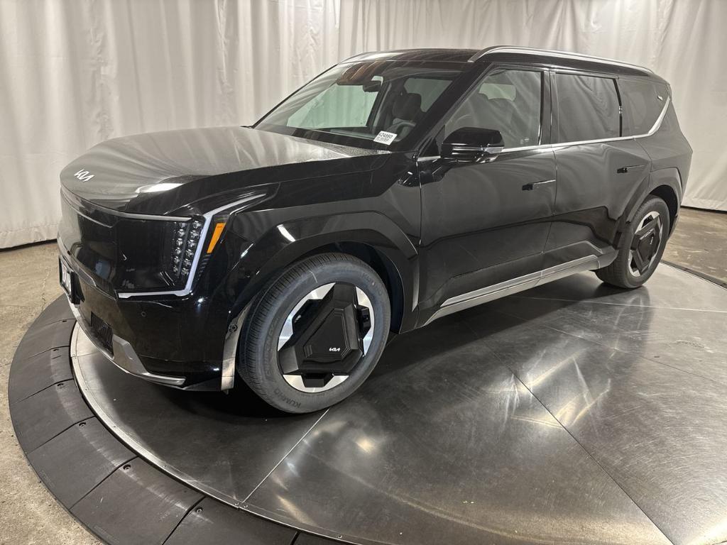 new 2026 Kia EV9 car, priced at $63,778