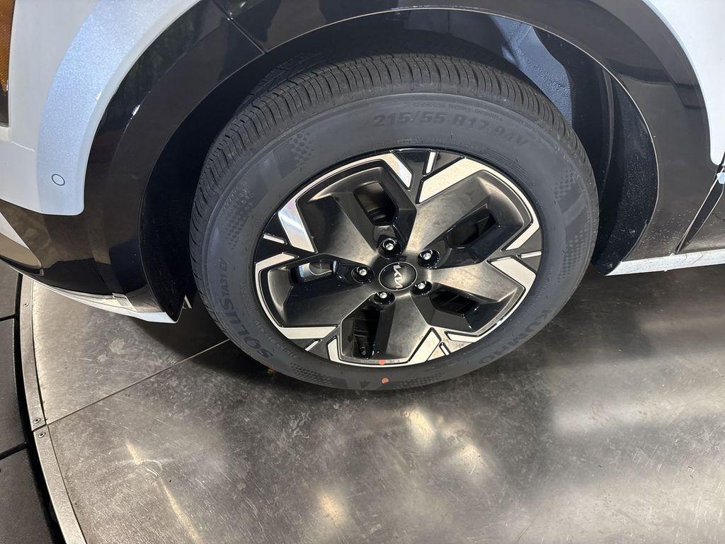 new 2025 Kia Niro EV car, priced at $38,570